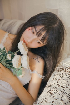 女性尿尿器